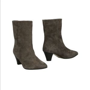 Dove gray Suede ankle boots